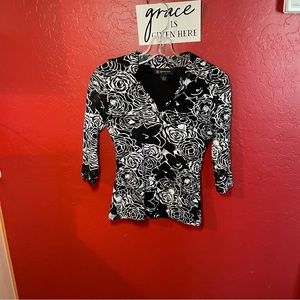 INC stretch lace collared shirt 0 petite